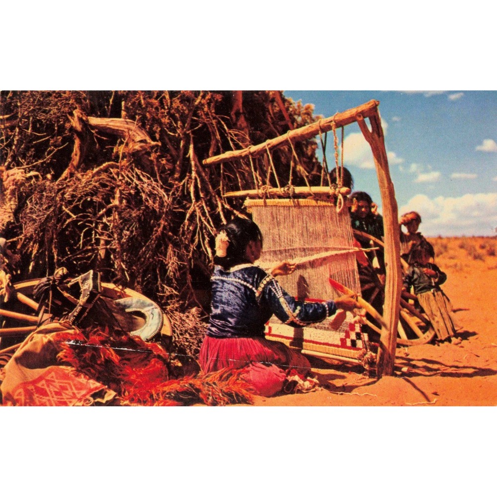 Vintage Weaving Navajos Arizona Mirro-Krome Postcard RMF-61 Fronske Studio - Picture 1 of 2